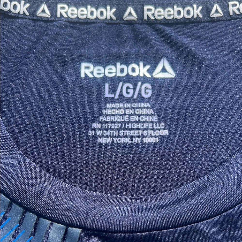 Reebok Blue Short Sleeve Performance Tee‎ - Picture 4 of 8